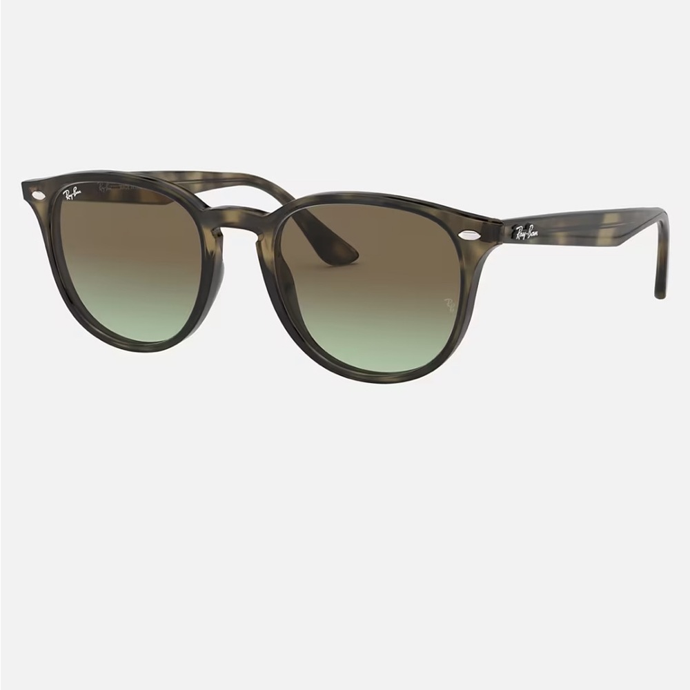 Ray Ban RB4258